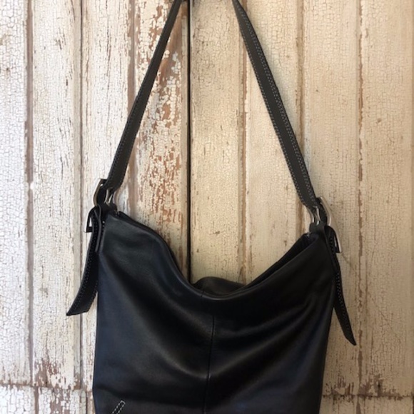 Preston & York Handbags - Women's Preston & York Black Leather Shoulder Bag